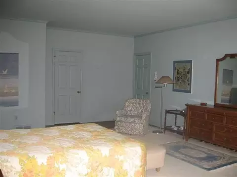 104 Thorndale Rd, Slingerlands, NY 12159 photo 9