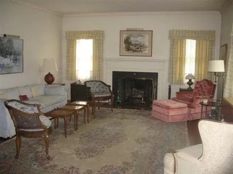 104 Thorndale Rd, Slingerlands, NY 12159 photo 4