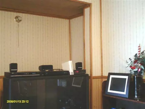 242 Cherry St, Schenectady, NY 12306 photo 3