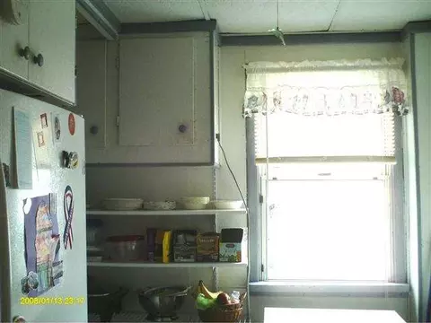 242 Cherry St, Schenectady, NY 12306 photo 5