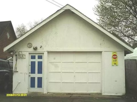 242 Cherry St, Schenectady, NY 12306 photo 12
