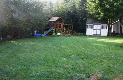 21 Dunwoodie Rd, Glenmont, NY 12077 photo 10