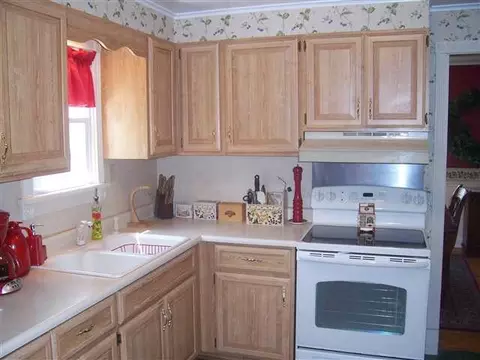 28 Spring St, Broadalbin, NY 12025 photo 12