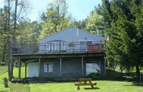 15 Circle Dr, East Berne, NY 12059 photo 6