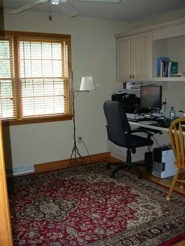 70 Bittersweet Ln, Slingerlands, NY 12159 photo 5