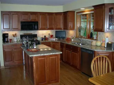 70 Bittersweet Ln, Slingerlands, NY 12159 photo 7