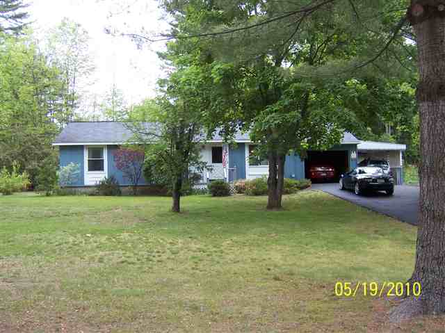 2 Donna Dr, Gansevoort, NY 12831 photo 1