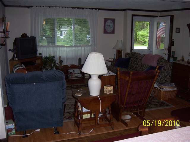 2 Donna Dr, Gansevoort, NY 12831 photo 5