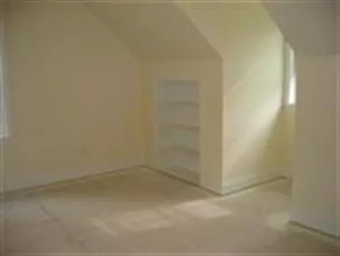 22 Yale Ave, Slingerlands, NY 12159 photo 6