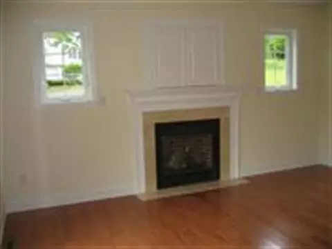 22 Yale Ave, Slingerlands, NY 12159 photo 3