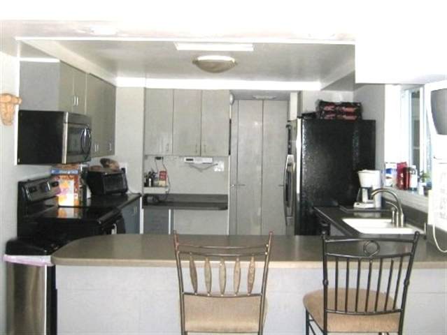 2485 Hilltop Rd, Schenectady, NY 12309 photo 6