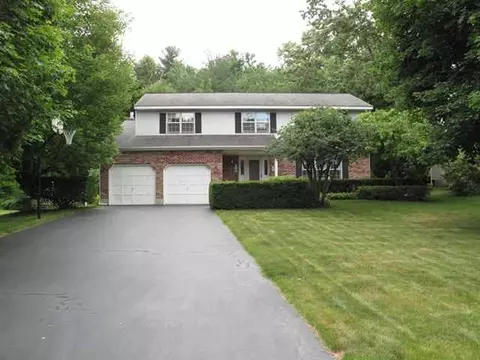 34 Dover Dr, Delmar, NY 12054 photo 1