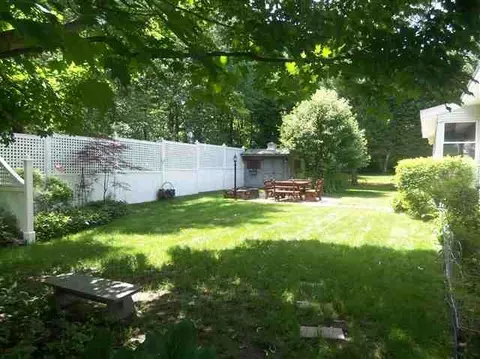 34 Dover Dr, Delmar, NY 12054 photo 11