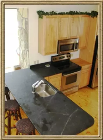 101 Highview Rd, Danby, VT 05739 photo 4