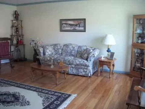 205 Dolan Dr, Schenectady, NY 12306 photo 12