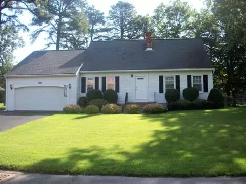 205 Dolan Dr, Schenectady, NY 12306 photo 1