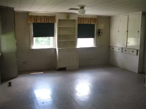 336 Darrow Rd, Root, NY 12166 photo 3