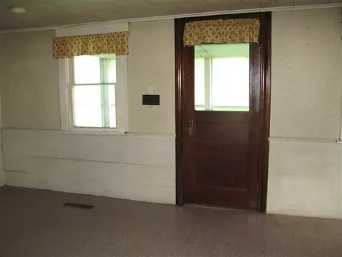 336 Darrow Rd, Root, NY 12166 photo 7