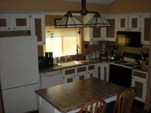 49 Algonquin Rd, Clifton Park, NY 12065 photo 8
