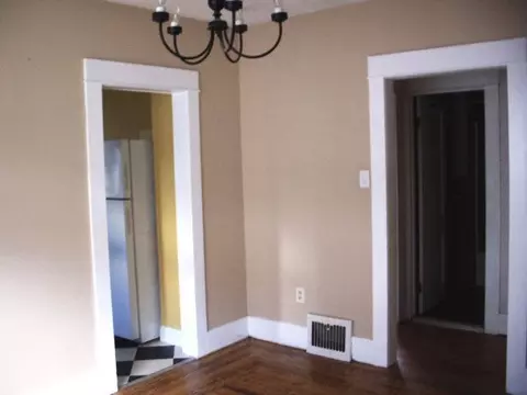 844 Harrison Ave, Schenectady, NY 12306 photo 9