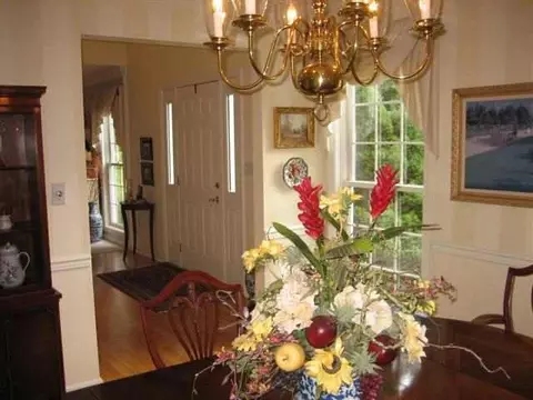 13 Mann Blvd, Halfmoon, NY 12065 photo 3