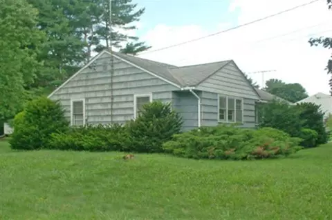 115 Streeter Rd, Fonda, NY 12068 photo 2
