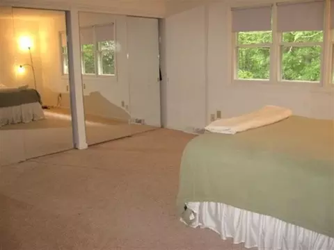 32 Commonwealth Dr, Glenmont, NY 12077 photo 10
