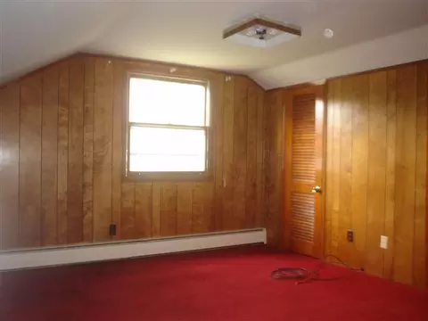 1215 Hendrickson Ave, Schenectady, NY 12309 photo 5
