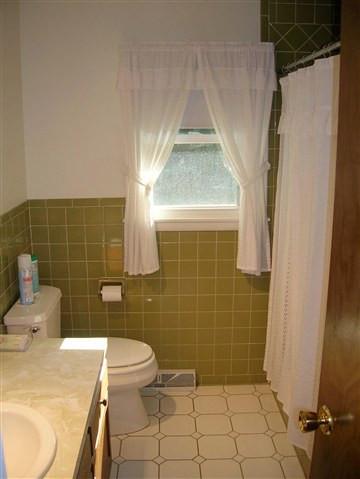 1226 Libby Ave, Schenectady, NY 12309 photo 8