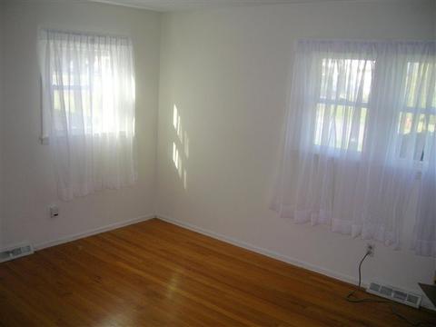 1226 Libby Ave, Schenectady, NY 12309 photo 7