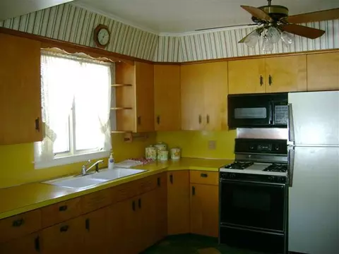 1451 Dewitt St, Schenectady, NY 12303 photo 4