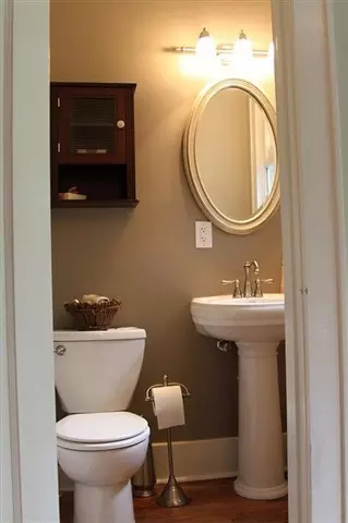 174 Adams St, Delmar, NY 12054 photo 9