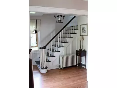 174 Adams St, Delmar, NY 12054 photo 2