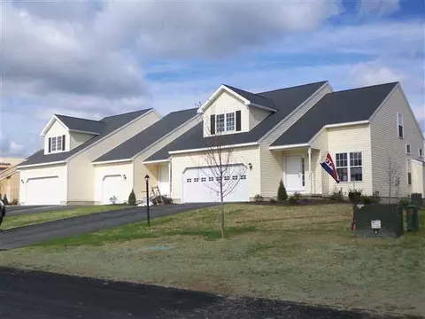 25 Pointe West Dr # a, Halfmoon, NY 12065 photo 1