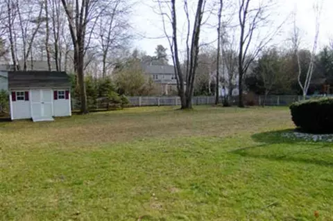 25 Dunwoodie Rd, Glenmont, NY 12077 photo 11