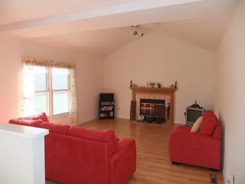 25 Dunwoodie Rd, Glenmont, NY 12077 photo 4
