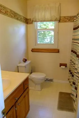 25 Dunwoodie Rd, Glenmont, NY 12077 photo 8