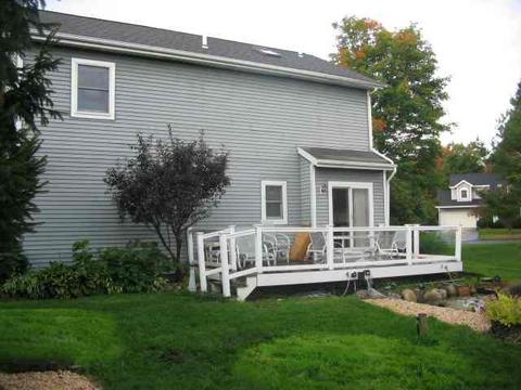 6 Oakleaf Dr, Halfmoon, NY 12065 photo 2