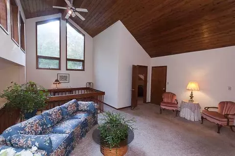 77 Tabor Rd, Halfmoon, NY 12118 photo 6