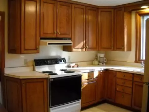 75 Murray Ave, Delmar, NY 12054 photo 8
