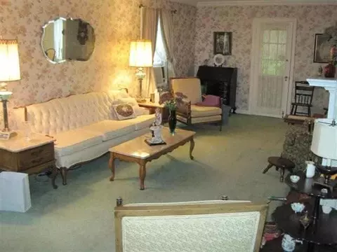 1173 Mcclellan St, Schenectady, NY 12309 photo 7