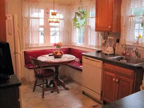1173 Mcclellan St, Schenectady, NY 12309 photo 6