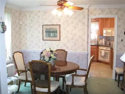 1173 Mcclellan St, Schenectady, NY 12309 photo 4