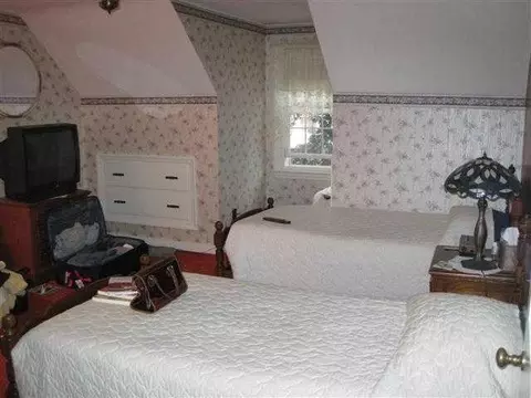 1173 Mcclellan St, Schenectady, NY 12309 photo 11
