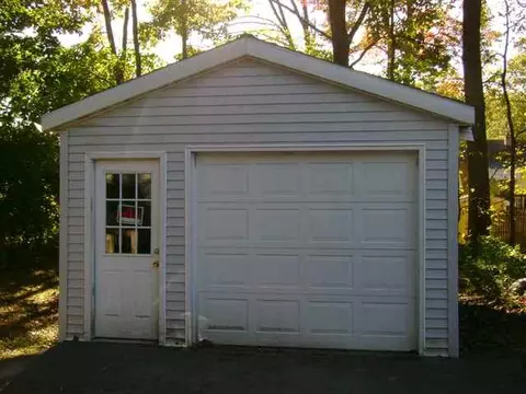 416 Chiswell Rd, Schenectady, NY 12304 photo 6