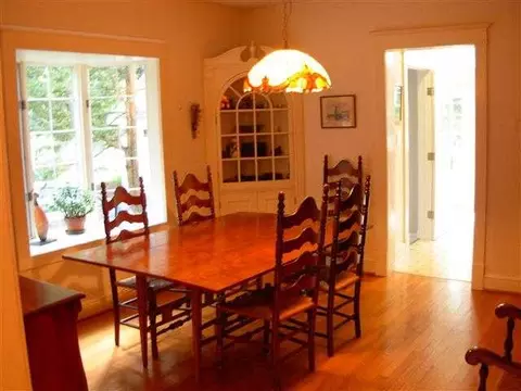 45 Union Ave, Delmar, NY 12054 photo 3