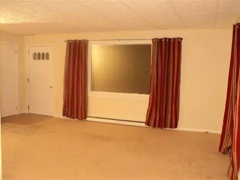 50 Willis St, Troy, NY 12180 photo 5