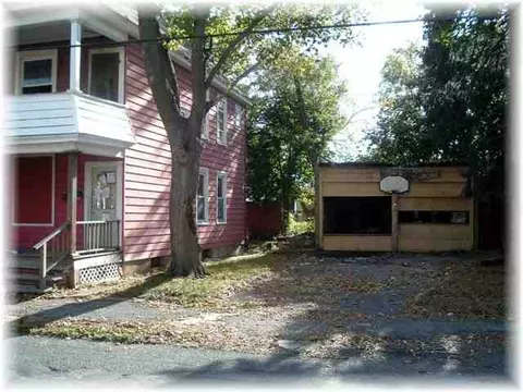 100 Duane Ave, Schenectady, NY 12307 photo 2