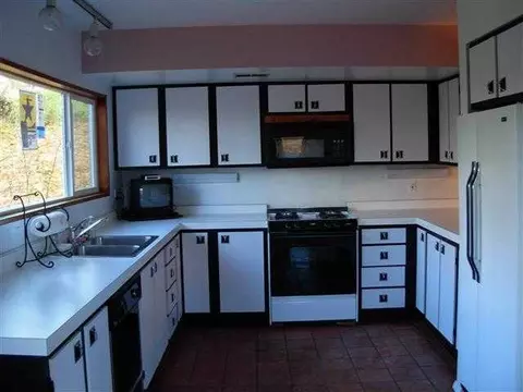 90 Salisbury Rd, Delmar, NY 12054 photo 5