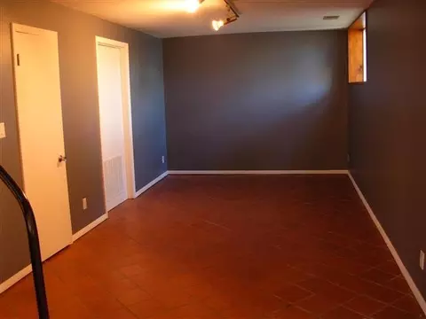 90 Salisbury Rd, Delmar, NY 12054 photo 3